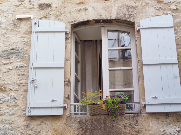 Portes et fenêtres (Saint Céré)