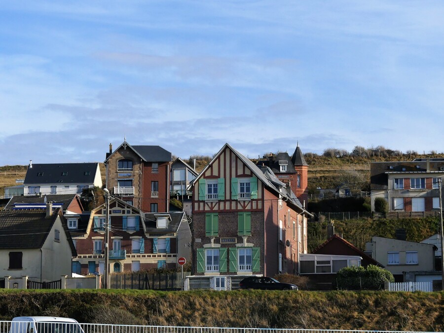 ET  SI  ON  RETOURNAIT  DANS   LA  MANCHE