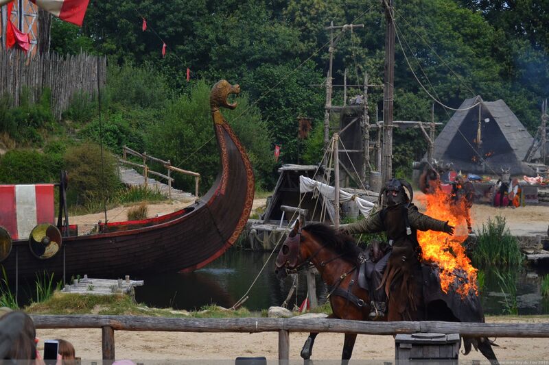 SUITE DES SPECTACLES DU PUY DU FOU