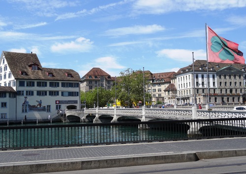 Zürich, le long de la Limmat (photos)