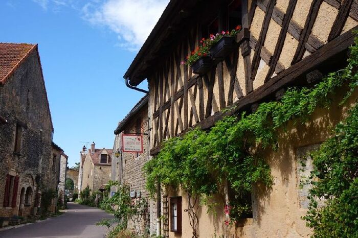 Châteauneuf : le village 