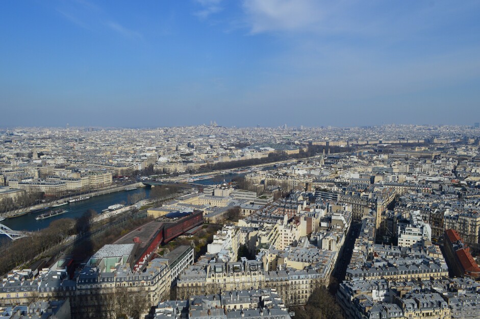 360° au sommet de la Tour Eiffel