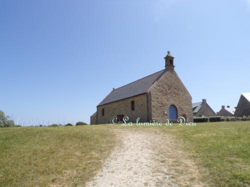 Arzon, la chapelle Notre-Dame du Croisty