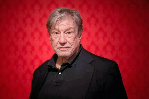 Le réalisateur John McTiernan n'est pas tendre sur l'avenir du cinéma