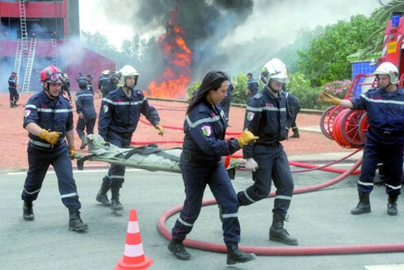 Résultat de recherche d'images pour "Sapeurs-Pompiers Algérie"