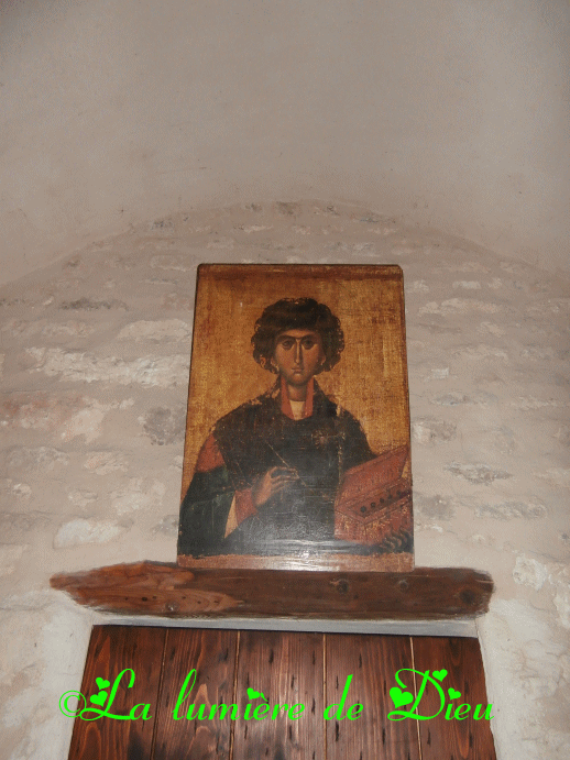 Saint Pantaléon : église