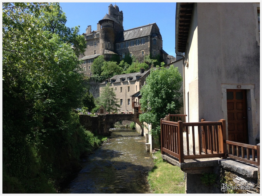 Estaing (Aveyron-lot-) serie 2