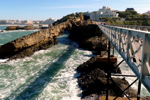 Biarritz : le rocher de la vierge ... n4