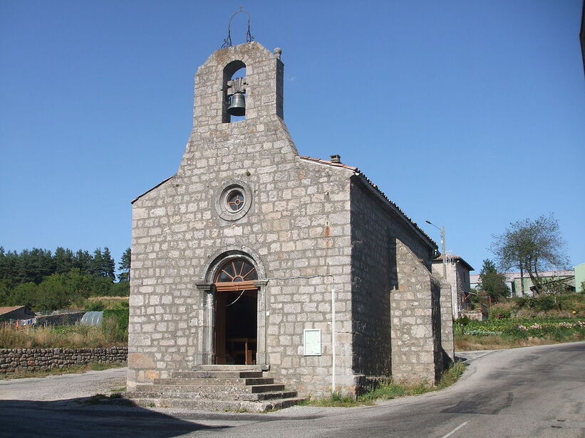 Église de Cluac (commune de Saint Basile).jpg