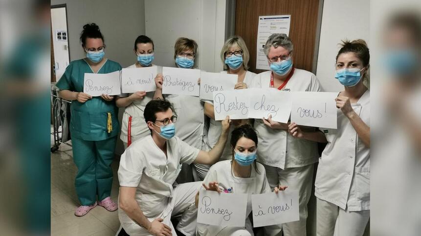 PHOTO Personnels du Centre hospitalier de Dunkerque