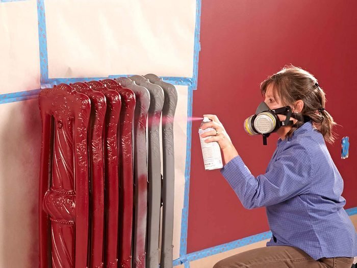 Choisir sa couleur de peinture pour les murs, mais pas seulement.