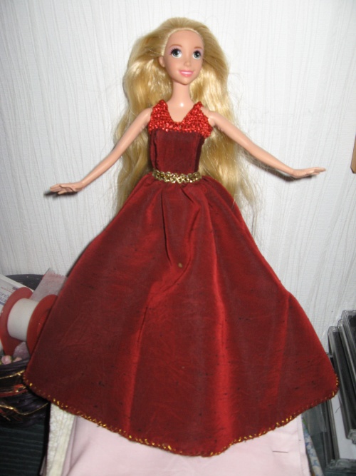 Barbie - Robe de soirée de Noël