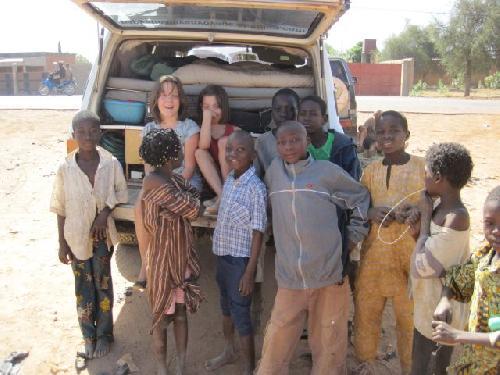 Burkina En attendant la réparation !