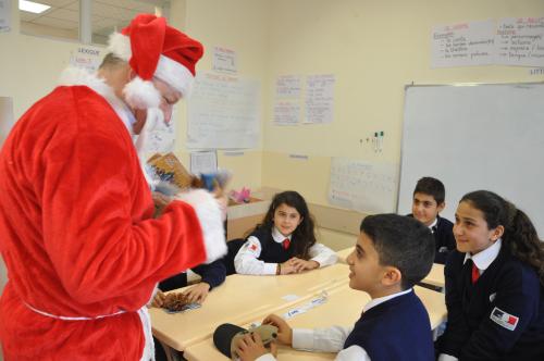 La venue du Père Noël au collège