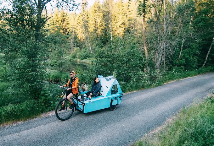 BeTriton, un vélo caravane amphibie, pour les vacances...
