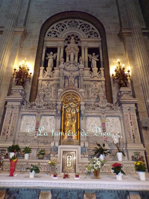 Sainte-Anne d'Auray, la basilique