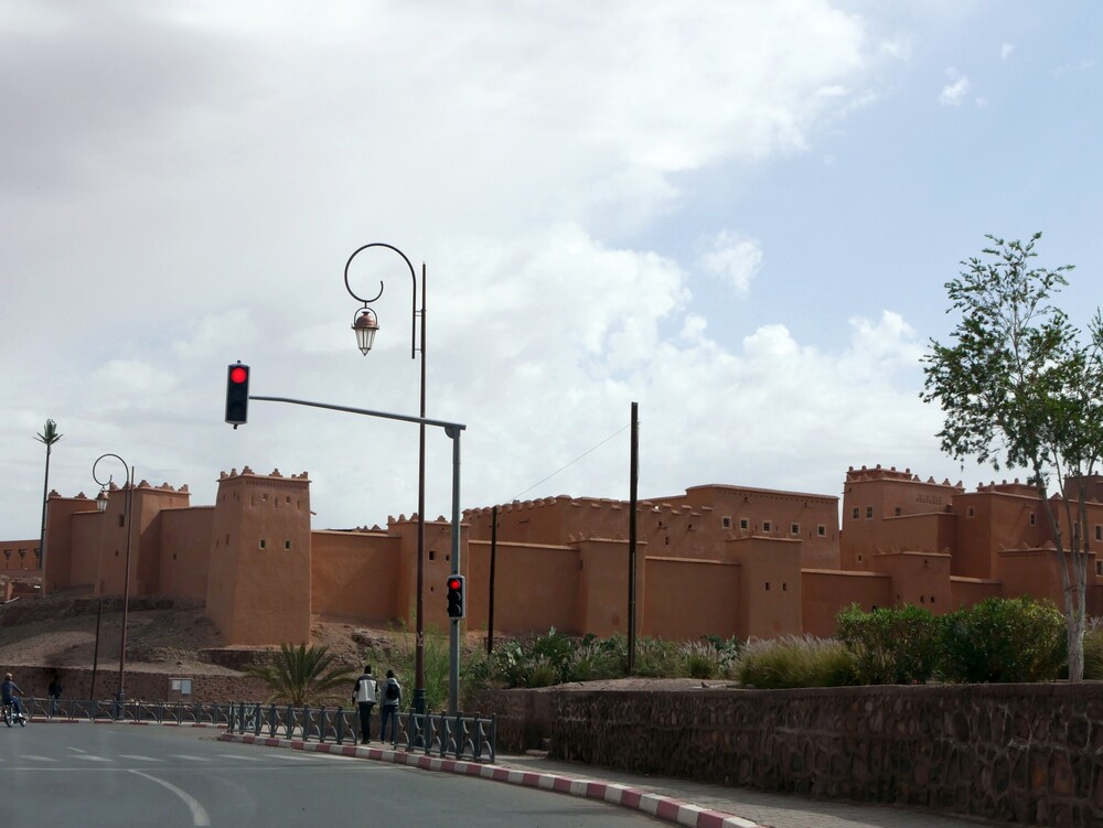 Ouarzazate - Demnate par la R 307