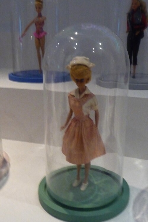 EXPOSITION BARBIE A PARIS AU MUSEE DES ARTS DECORATIFS - MARS A SEPTEMBRE 2016