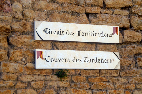 Visite guidée de la ville de Châteauvillain en Haute-Marne avec l'OT de Châtillon-sur-Seine