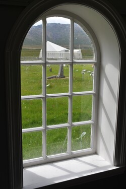 Les églises des fjords de l'Ouest de A à M
