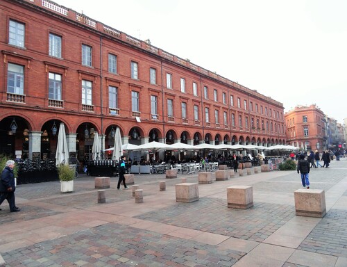 Toulouse: le Capitole et les Jacobins