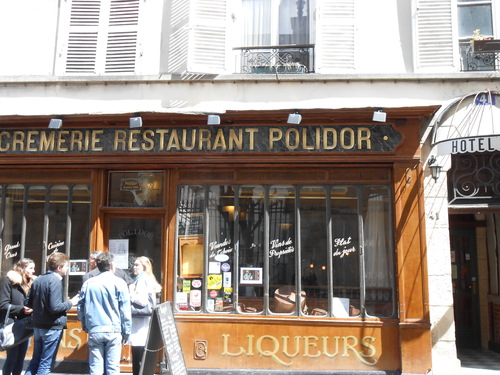 Paris et la littérature