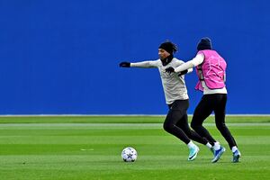 season psg training soccer a match technical