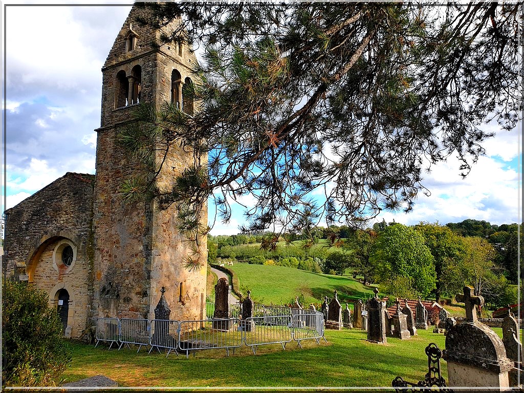 1028 - Chapelle Saint-Maurice-lès-Châteauneuf en Saône-et-Loire (71)