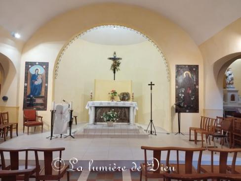 Mandelieu-la-Napoule, la chapelle Notre-Dame des Mimosas