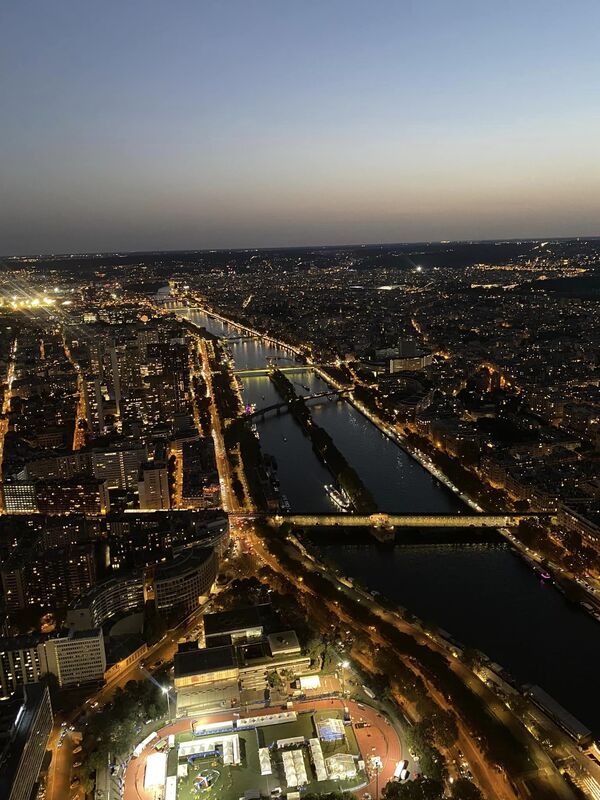 La tour Eiffel by night (seconde partie)