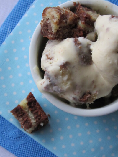 Glace à la vanille et aux morceaux de brownie {sans sorbetière}