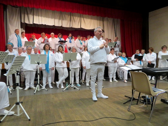La Chorale des Sans Voix a donné un superbe concert à Saint-Marc-sur-Seine