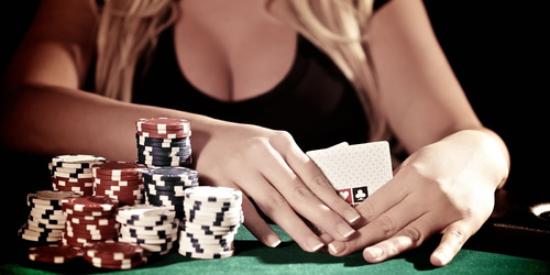 Strategi Menang Bermain Poker Online