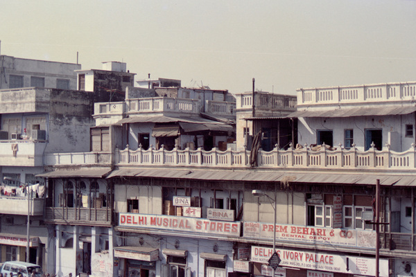 27 février 1992 : arrivée à Delhi