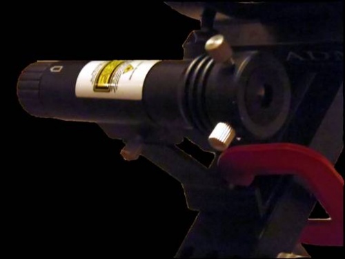 Laser + lunette Orion 80/400 + EOS 350D / Sigma Apo 300mm f/4