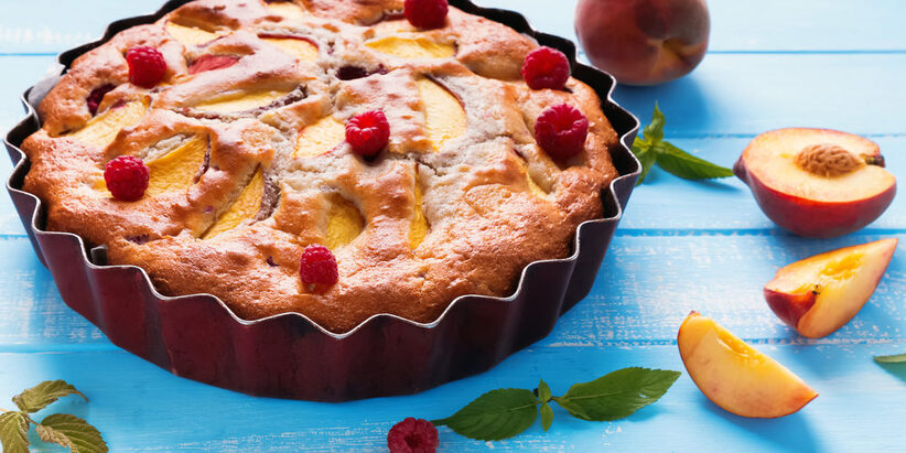 Clafoutis aux pêches et framboises