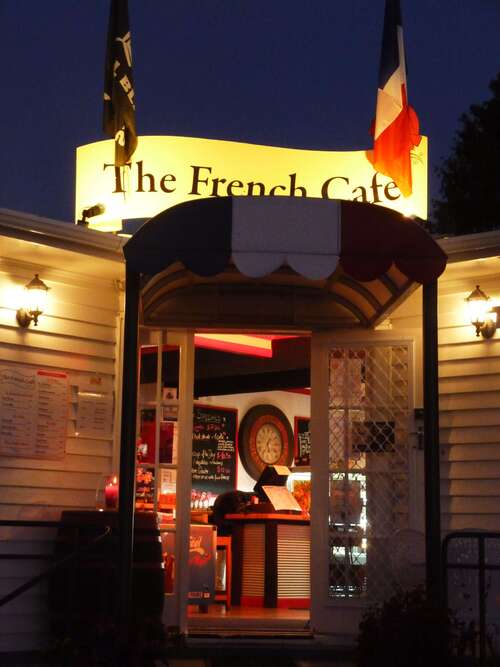 The French Café by night !!