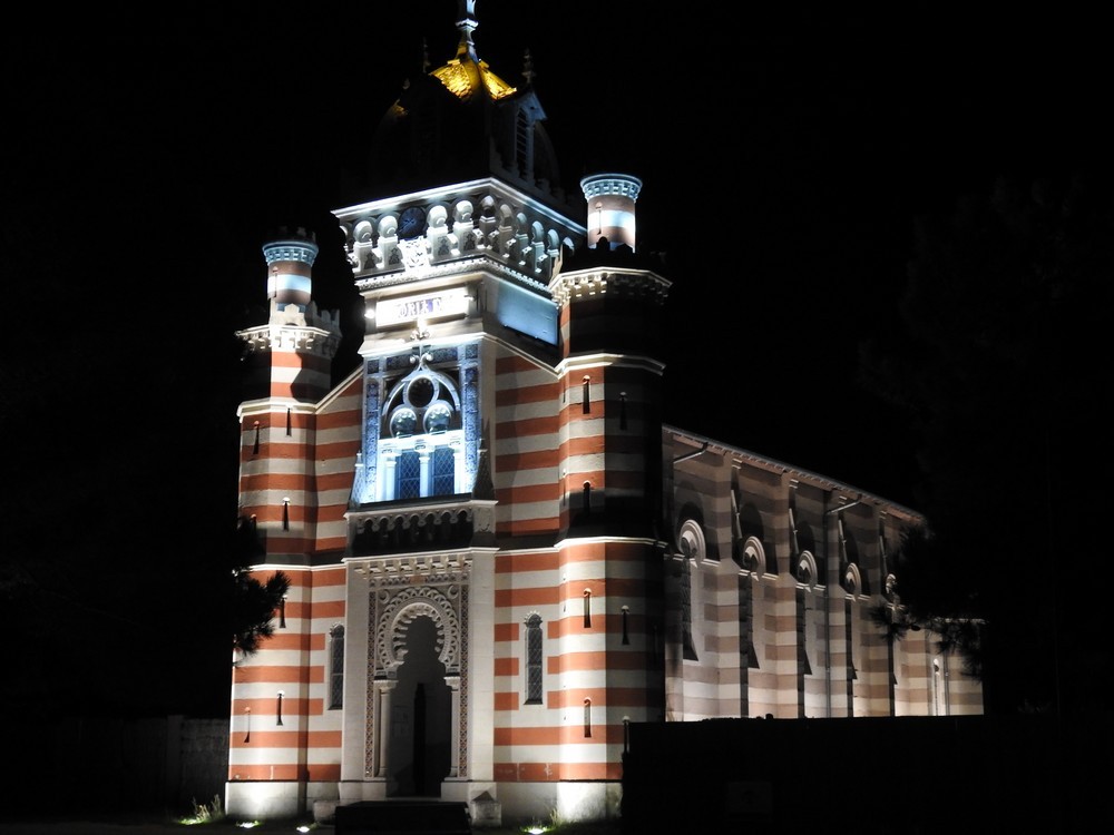 La chapelle de la Villa Algérienne mise en lumière...