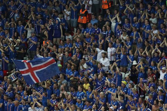 Les supporteurs islandais à Nice.