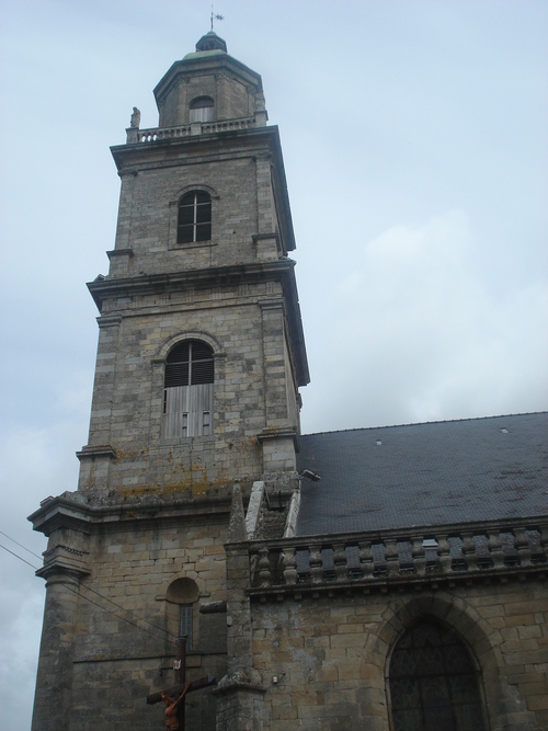 LA VILLE D'AURAY DANS LE MORBIHAN