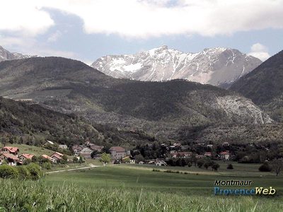Blog de lisezmoi :Hello! Bienvenue sur mon blog!, Hautes-Alpes - Montmaur