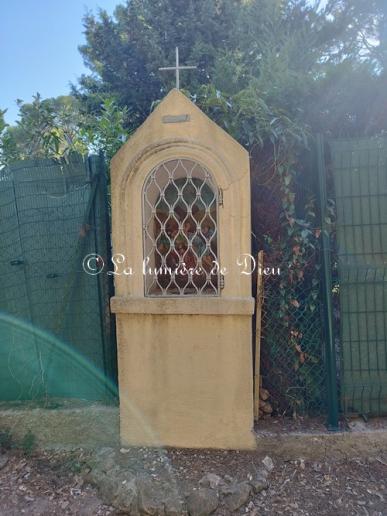 Antibes, le chemin du calvaire (Chemin de croix)
