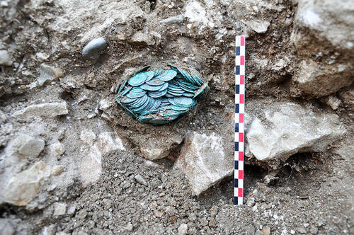 Un "trésor" découvert à Cluny lors de fouilles pour retrouver l'ancienne abbaye
