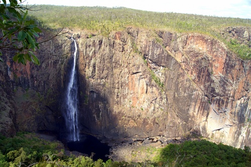 Wallaman Falls : The Biggest in Australia