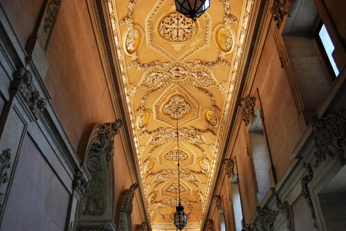 Autour du palais de la Bourse à Porto (Portugal)