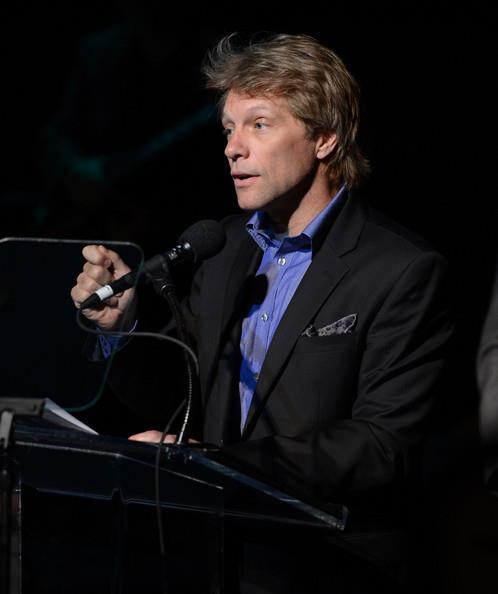 jon bon jovi honoré par le "the Beacon of Hope Award" le 12 juin 2012