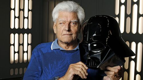 Star Wars : mort de David Prowse, l'homme sous le costume de Dark Vador