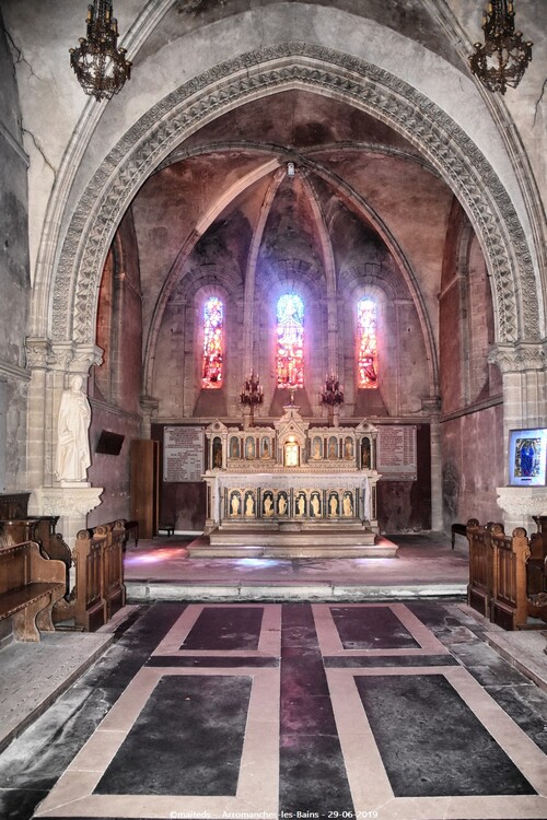 Eglise Saint-Pierre d'Arromanches-les-Bains  -  Calvados
