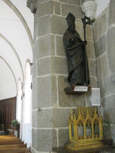 Saint-Germain le Scot Reliquaire Eglise Saint-Germain de Flamanville ERNOUF Annie.JPG