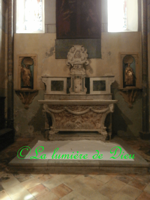 Sisteron : Cathédrale Notre-Dame et saint Thyrse